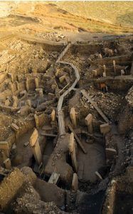 Göbekli Tepe – najstarejše odkrito svetišče 1 Zanimivosti-Gobekli-Tepe-1