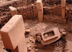 Göbekli Tepe – najstarejše odkrito svetišče 2 Zanimivosti-Gobekli-Tepe-2